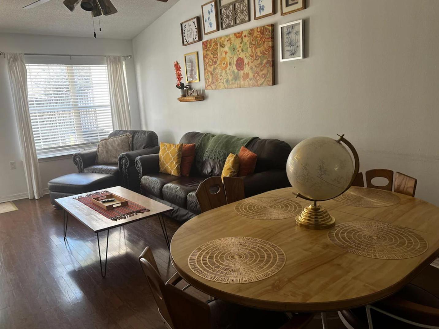 Charming 2 Bdr 1 Bath Home Fenced Byard N Pensacola Pet Friendly Close To Bases Eksteriør billede
