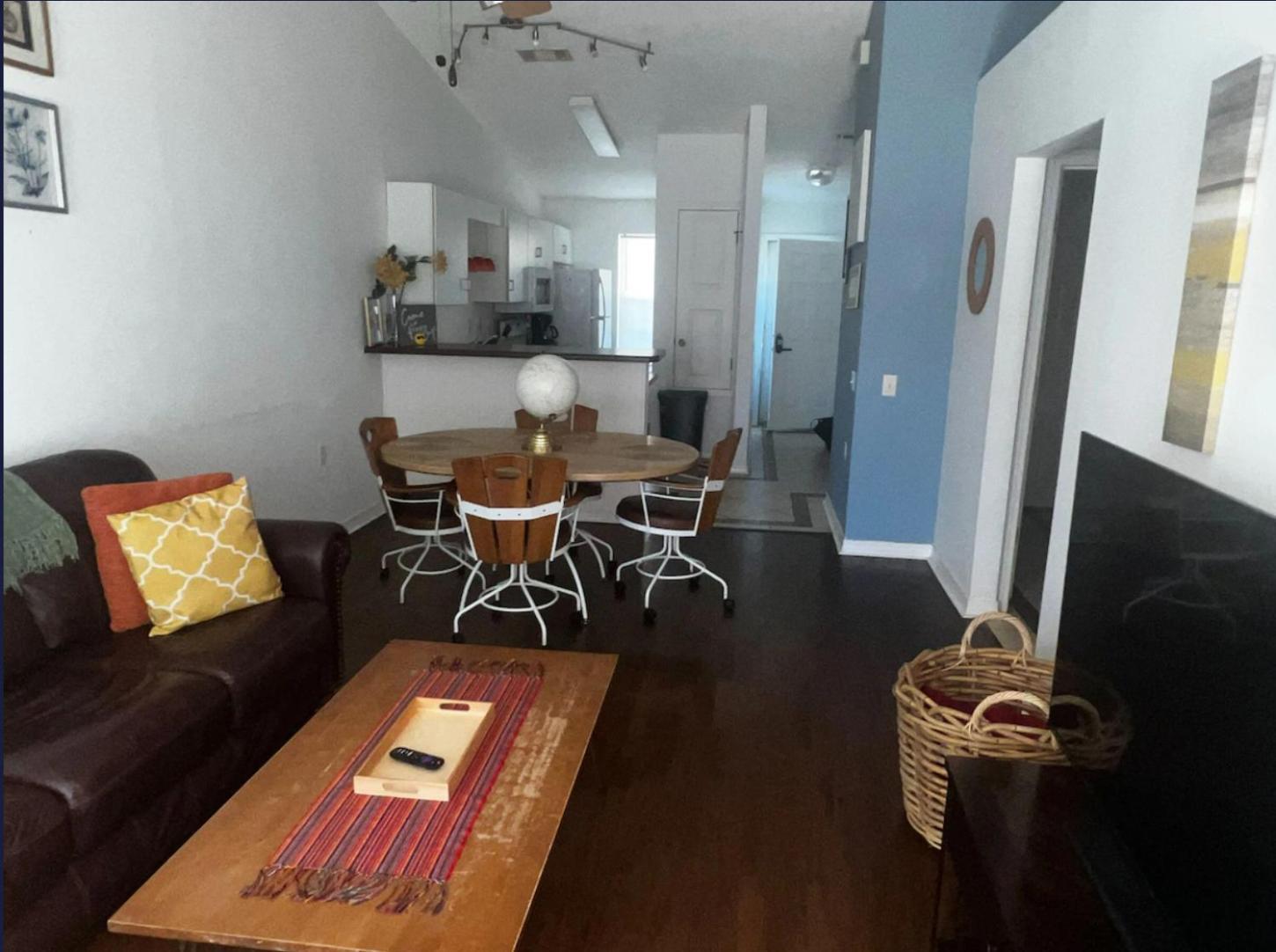 Charming 2 Bdr 1 Bath Home Fenced Byard N Pensacola Pet Friendly Close To Bases Eksteriør billede